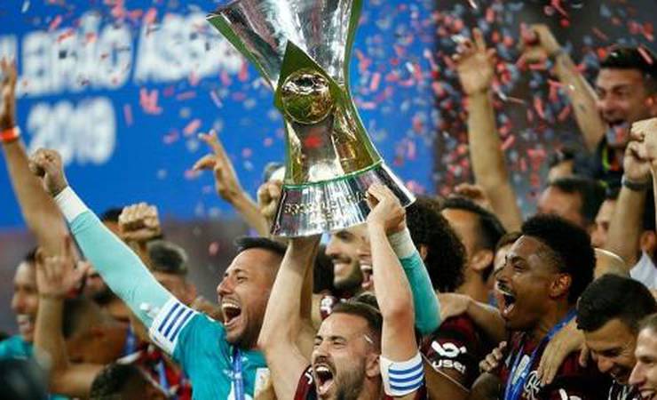 Sem técnico europeu, Flamengo poderia inovar com líderes do time no comando