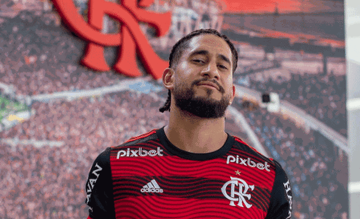 Tristeza da guerra na Ucrânia é a felicidade do futebol brasileiro