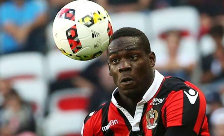 Como Flamengo e Brescia-ITA tentam seduzir Balotelli em "novela"