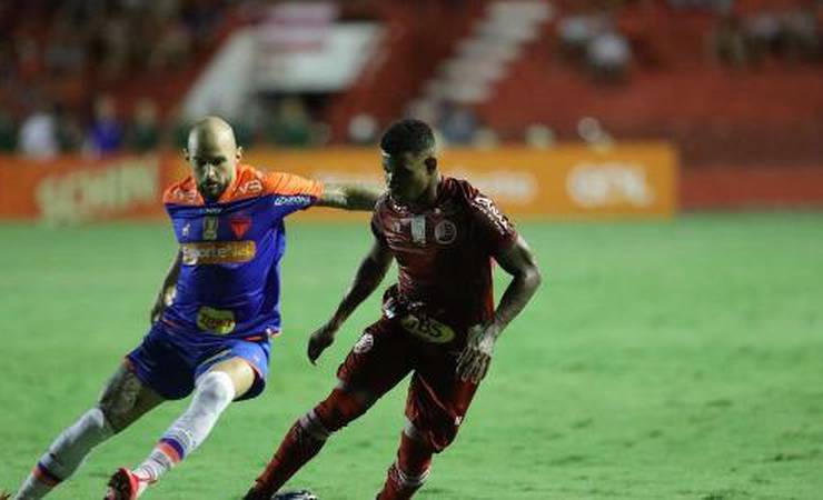 Atleta poderia entrar em greve com volta do esporte e pandemia em alta?