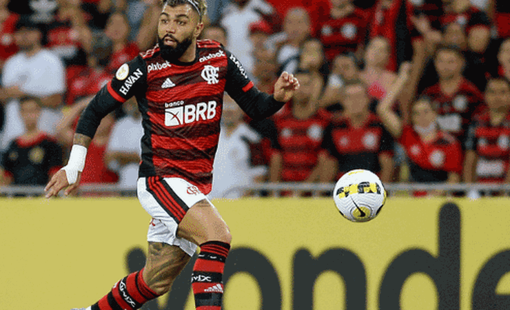 Gabigol e Arrascaeta 'abaixo' e F. Luís 'de terno'; as notas do Flamengo