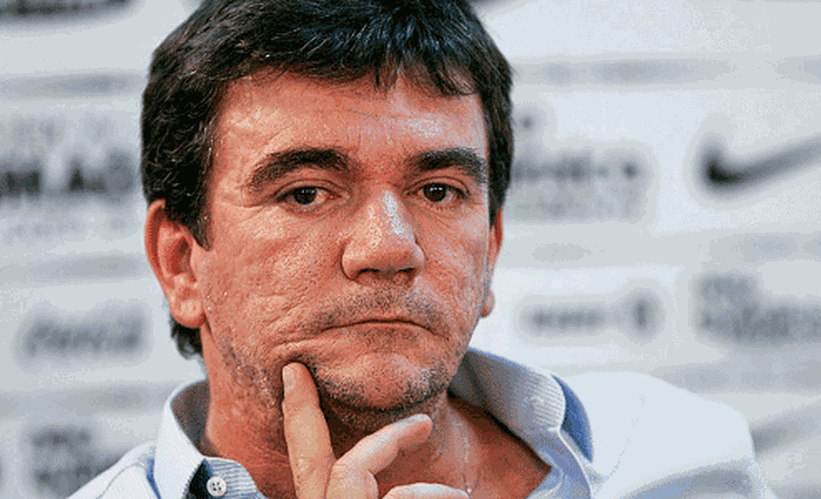 Corinthians terá de copiar o Flamengo para voltar a ser competitivo