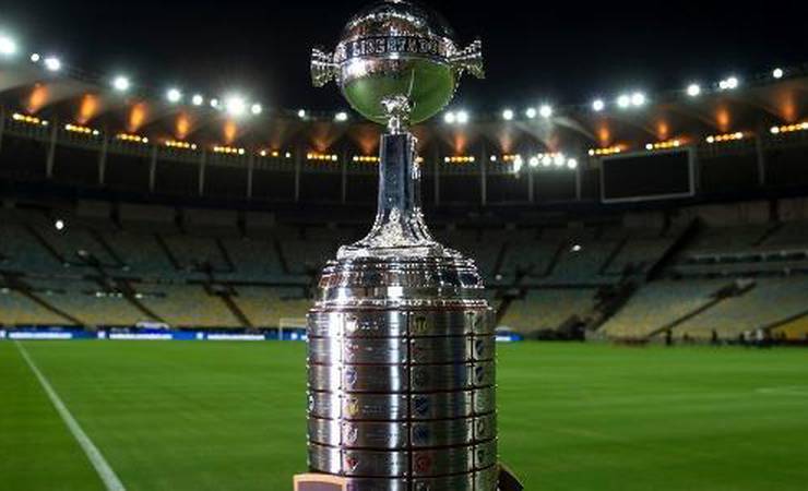 Libertadores pode ter regra das 5 substituições alterada no meio do torneio