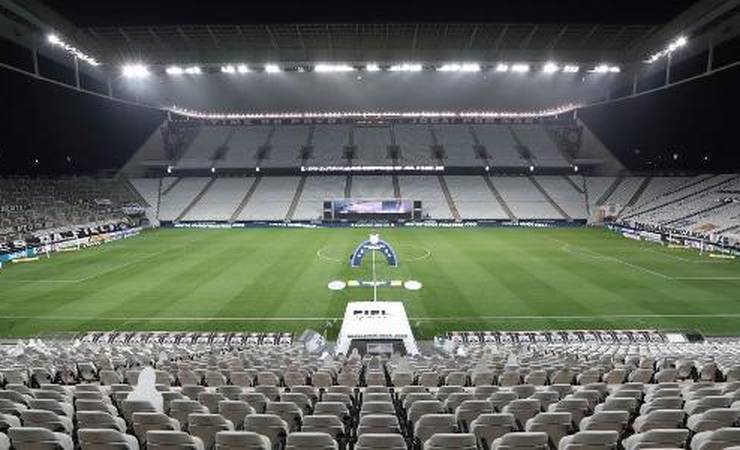 Neo Química Arena e Maracanã ficam fora da briga por finais da Libertadores