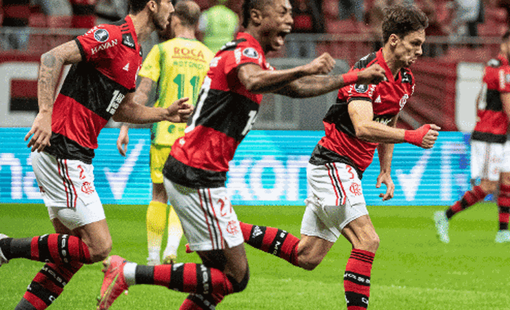 Com custo alto, Galo e Flamengo têm volta de torcida com ingressos inflados