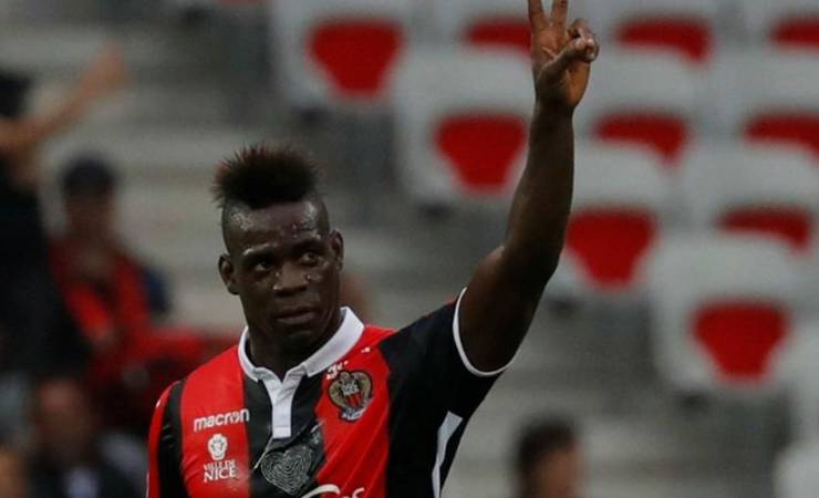 Fla encara duelo de paciência com agente e negócio travado por Balotelli