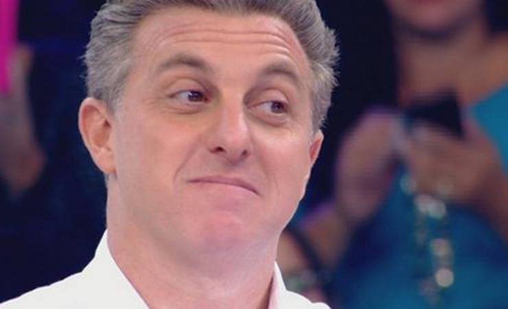Futebol na Globo em 2022 deve começar depois do "Domingão do Huck"