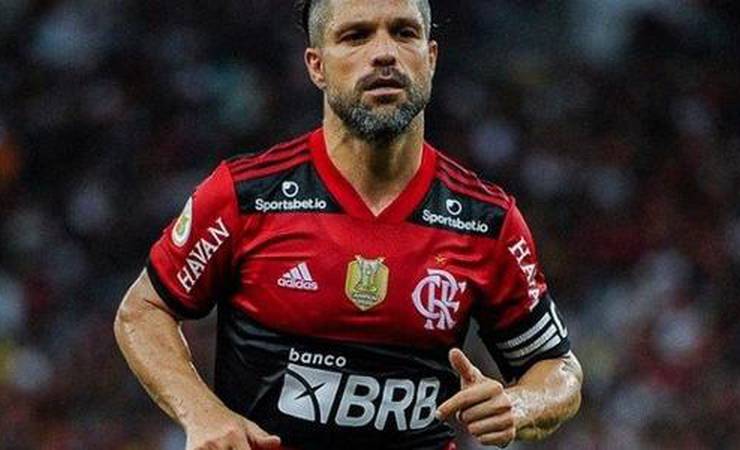 Rocha: "Diego não joga mais em alto nível e nem cabe no futebol atual"