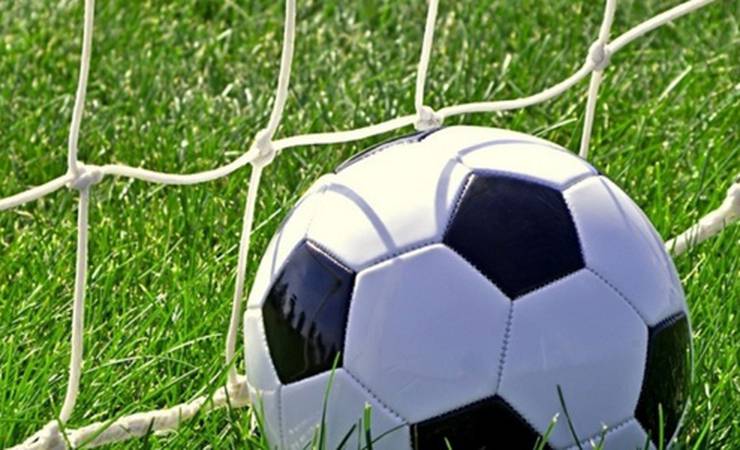 Por que regra do futebol que pune atraso salarial não é eficaz no Brasil