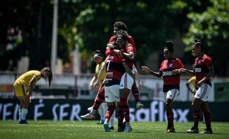 Flamengo e Corinthians avançam às semifinais da Supercopa feminina de futebol