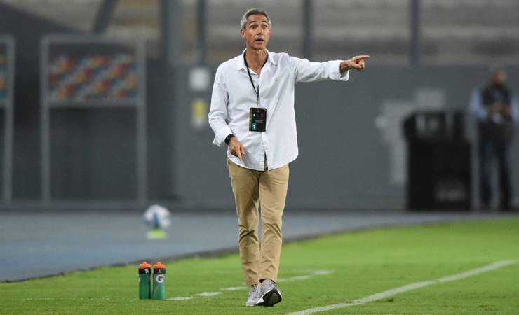 Flamengo precisa pagar multa alta a Paulo Sousa em caso de demissão no primeiro ano de contrato