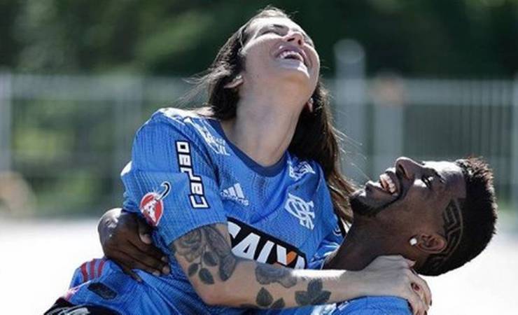 Internacional encaminha o empréstimo de Rodinei, do Flamengo