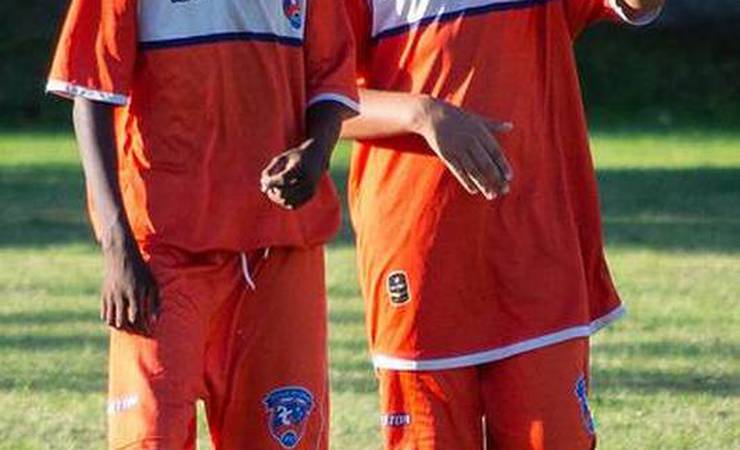 Filho do lateral Pará, do Flamengo, troca socos com colega de time e é expulso no Sub-15 Estadual