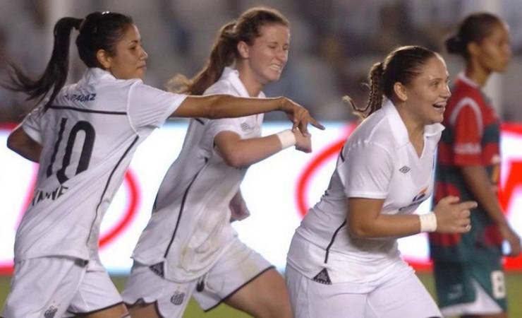 No orçamento dos clubes, menos de 1% é para o feminino