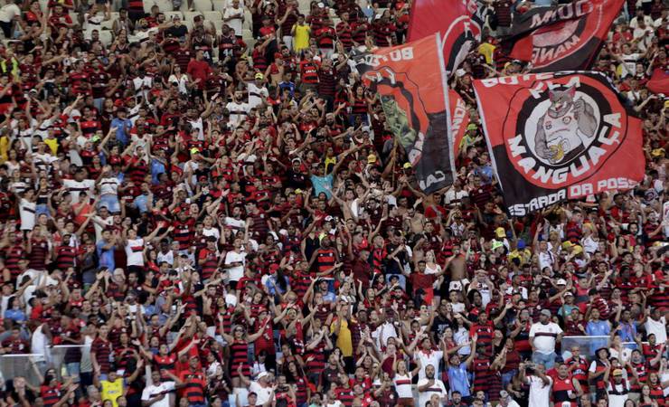 Flamengo quebra recorde de público contra Athletico, mas dá adeus a tabu de 42 anos