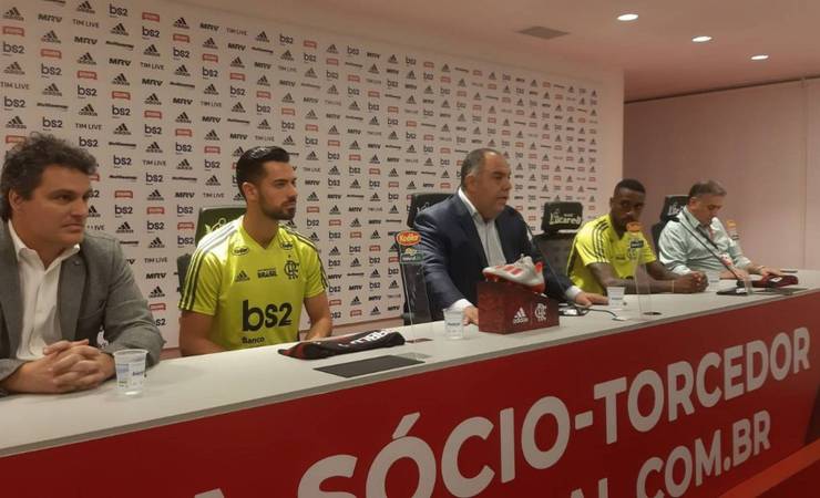 Antes de assinar com Filipe Luís, Flamengo apresenta Gérson e Pablo Marí