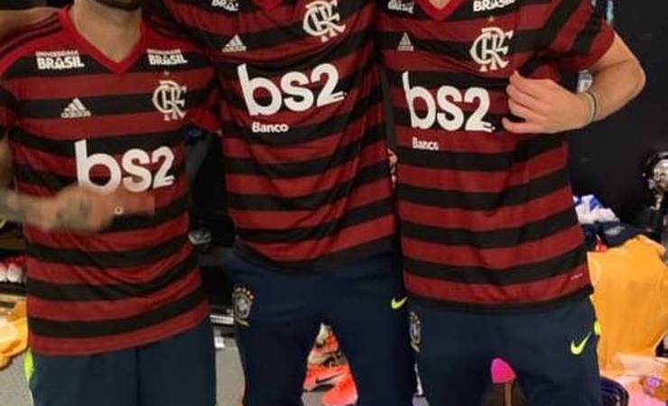 Flamengo fecha com Filipe Luís e anúncio fica por detalhes