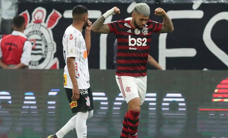 Artilheiro, Gabigol iguala Adriano e se aproxima de marca de Guerrero no Flamengo
