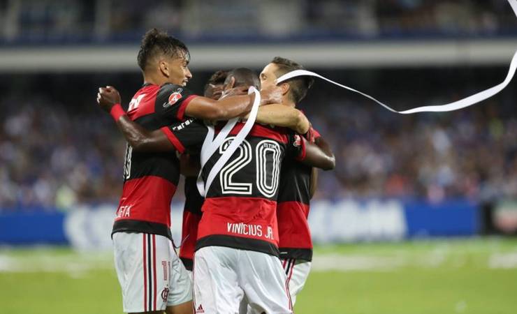 'Proibido entrar de amarelo': adversário do Flamengo brinca com regra curiosa no seu estádio