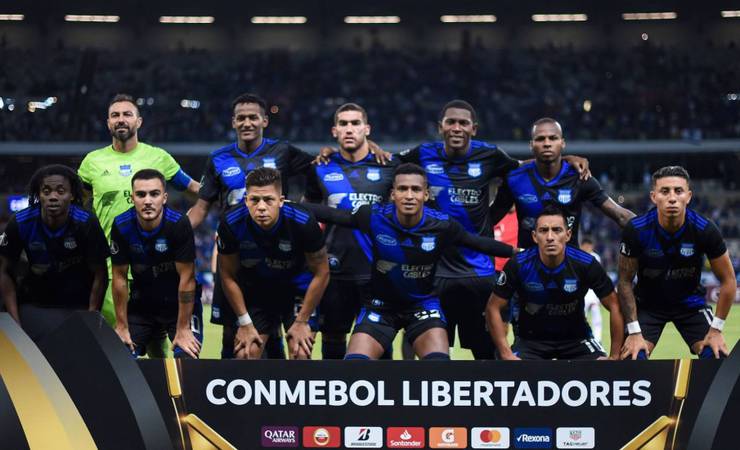 Técnico espanhol e ex-Flu no ataque: o que esperar do Emelec contra o Flamengo?