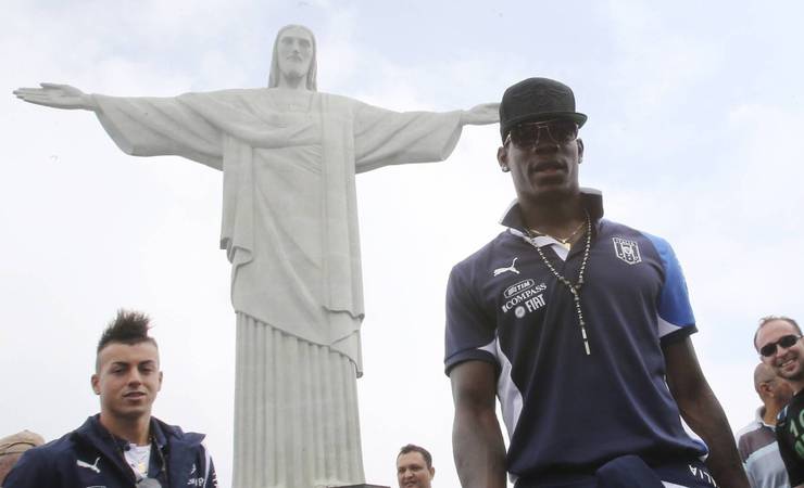 Sinal positivo de Balotelli ao Flamengo foi recente, garante Landim