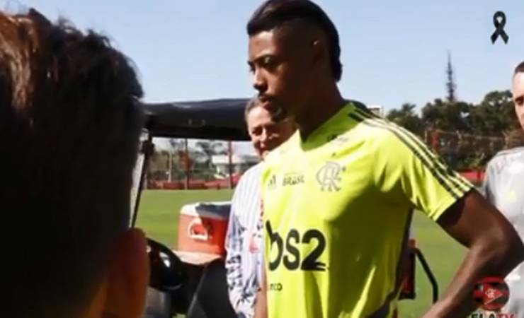 Bruno Henrique celebra convocação com discurso em treino: 'vai ficar lembrado'