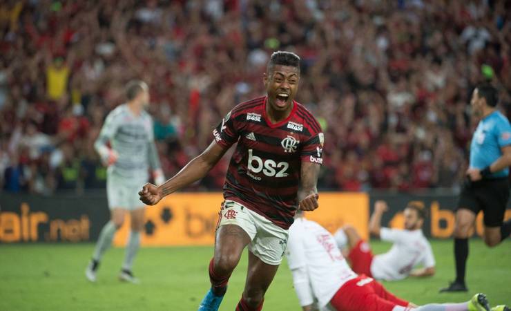 Herói do Flamengo, Bruno Henrique vira o jogador com mais participações em gols na Libertadores