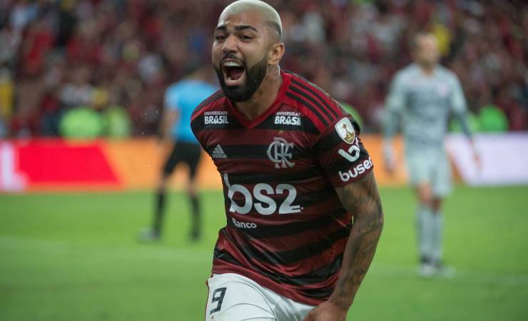 'Rei dos blefe' em Portugal, Jorge Jesus repete estratégia com Gabigol no Flamengo