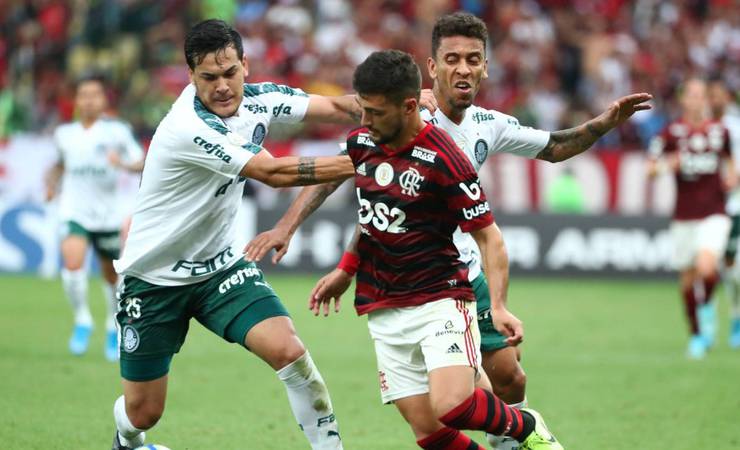 De 8 pontos atrás para 6 à frente: domínio contra Palmeiras marca arrancada do Flamengo com Jesus