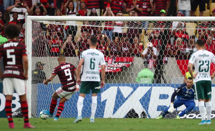 Com Jorge Jesus, Flamengo se aproxima da sua melhor campanha em pontos corridos