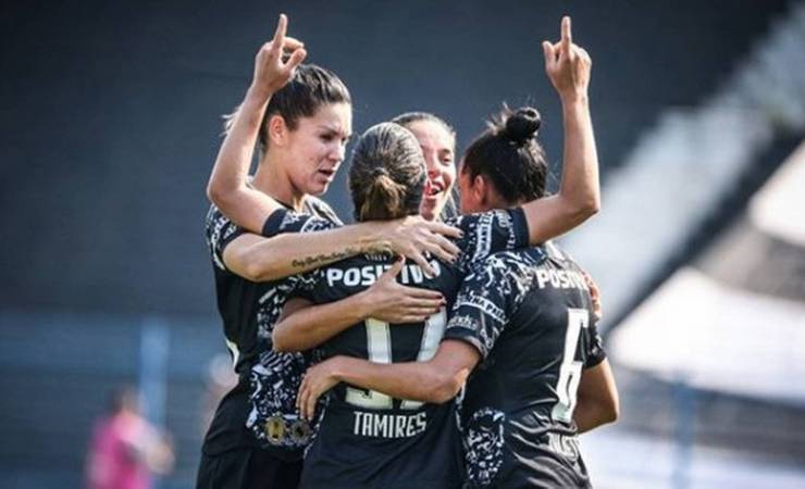 Flamengo/Marinha perde para o Corinthians por 2 a 0 e cai nas semis do Brasileiro