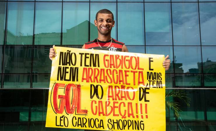 Torcedor do Flamengo que profetizou gol de Arão em cartaz brinca: 'Nunca critiquei'