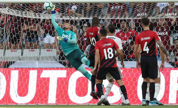 Flamengo atinge 91% de chance de título e vê 'assunto hepta' ficar cada vez mais sério