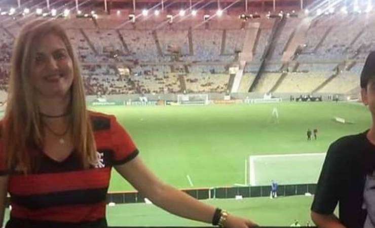 Torcedora ganha ingressos para Flamengo x Grêmio, na Libertadores, após devolver bilhete perdido