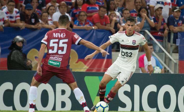 Reinier larga melhor no profissional do Flamengo do que Vinicius Júnior e Paquetá