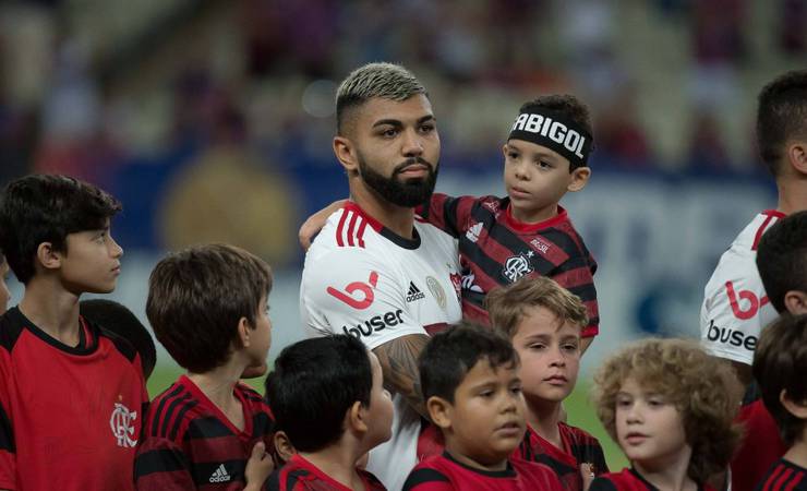 Gabigol só quer definir se fica no Flamengo após final da Libertadores; entenda o impasse