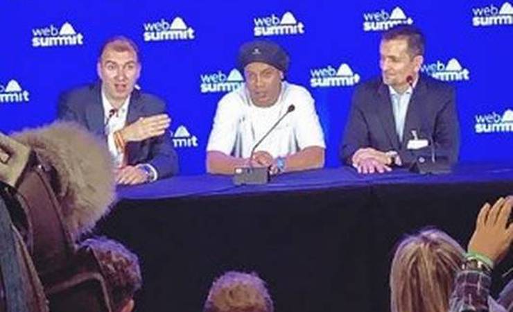 Ronaldinho Gaúcho elogia Jorge Jesus e crê em título do Flamengo na Libertadores