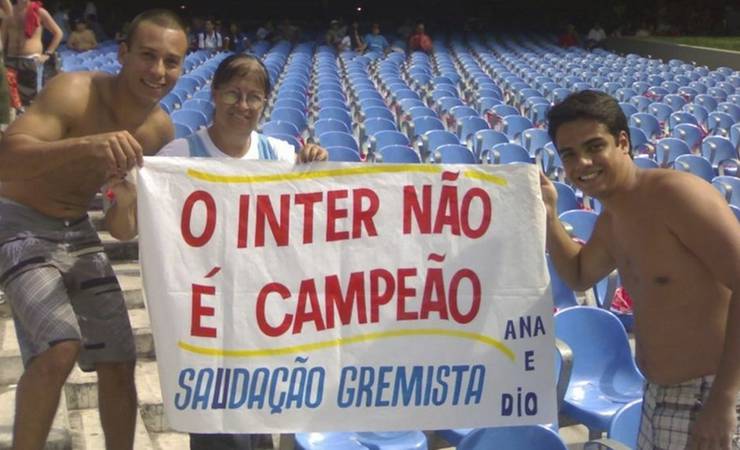 #Hexa10anos: Em 2009, torcedor só conseguiu ingresso na torcida do Grêmio e comemorou com rivais do Inter