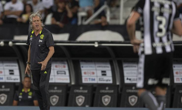 Jorge Jesus não comanda o Flamengo contra o Bahia após terceiro cartão amarelo