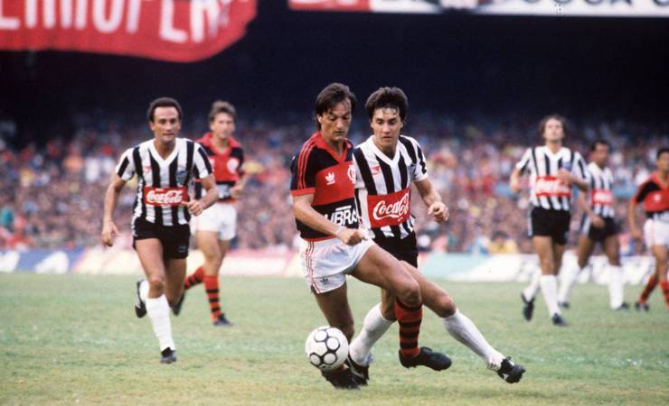 #Hexa10anos: Leandro, Jorginho e Léo Moura são laterais campeões pelo Flamengo