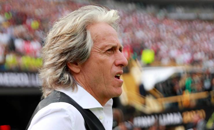Jorge Jesus, do Flamengo, depõe em Portugal por ataque sofrido no CT do Sporting