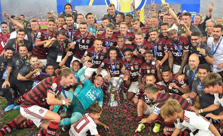 Flamengo pagará multa por comemoração da Libertadores com filhos de jogadores