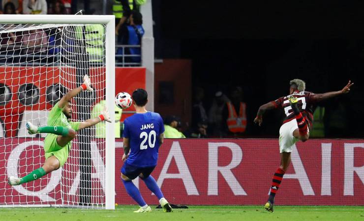 Fifa rasga elogios à torcida do Flamengo e compara com lançamento de foguete: 'De outro planeta'
