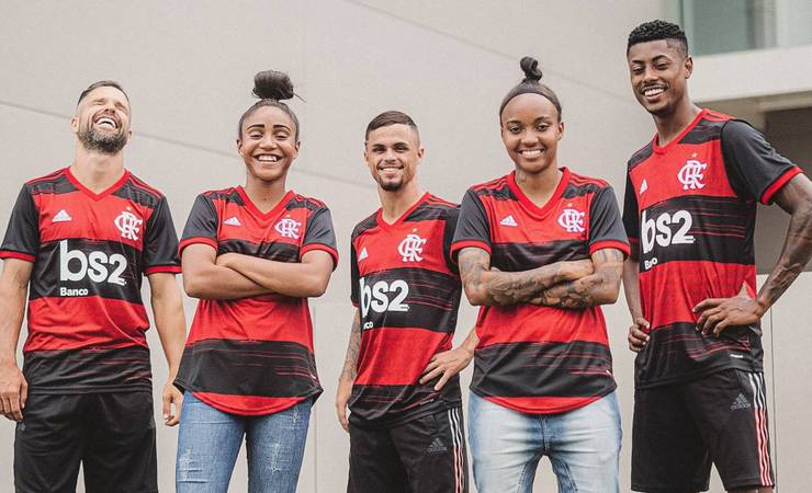 Adidas não paga ao Flamengo e diz que conversa com parceiros sobre impactos da Covid-19