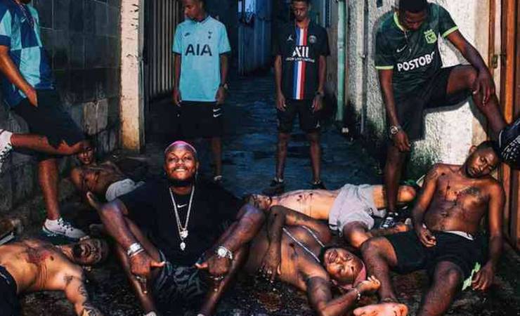 'Oto Patamá': rapper Djonga lança disco e homenageia Bruno Henrique, do Flamengo