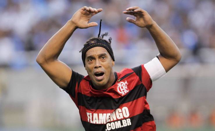 Ronaldinho 40 anos: relembre os melhores (e piores) momentos do craque pelo Flamengo
