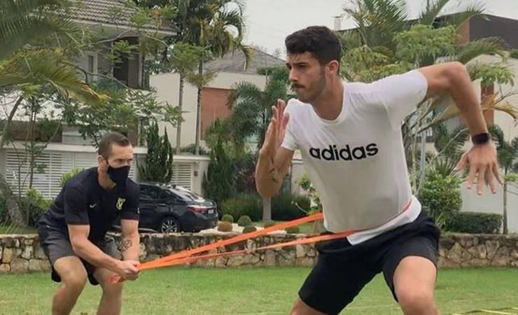 Entenda crise no Flamengo durante a quarentena por causa de treinos de atletas em casa
