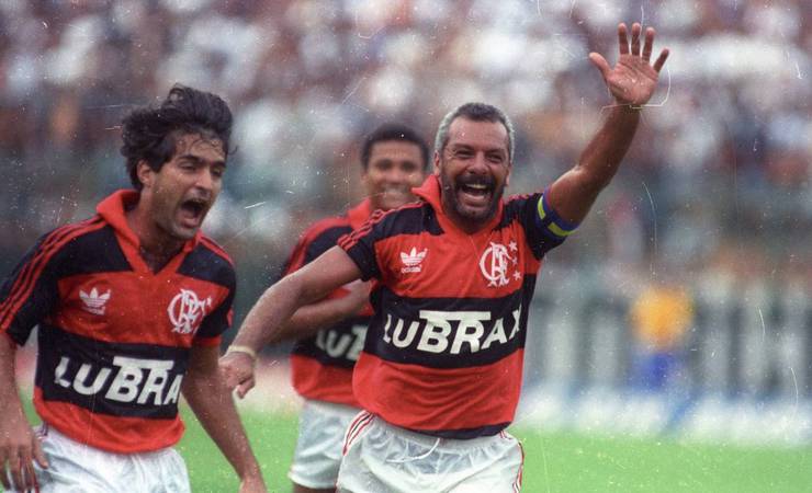 Junior comemora 2º lugar em ranking de ídolos: 'Tenho devoção pelo Flamengo'