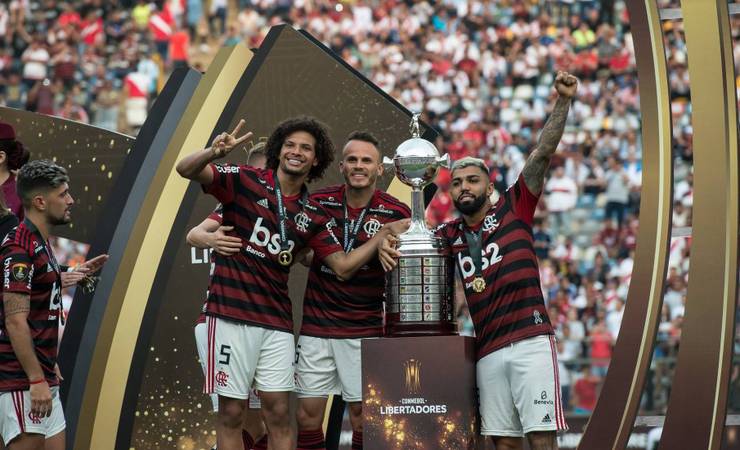Flamengo: jogadores escaparam de suco contaminado antes da final da Libertadores, diz nutricionista