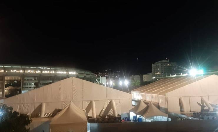 Em dia de retorno do futebol, Hospital de Campanha do Maracanã registra duas mortes